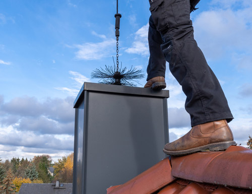 Ramonage cheminée poêles, bois et pellets, débistrage Pose de chapeau de cheminée, Abattage de cheminée Moselle